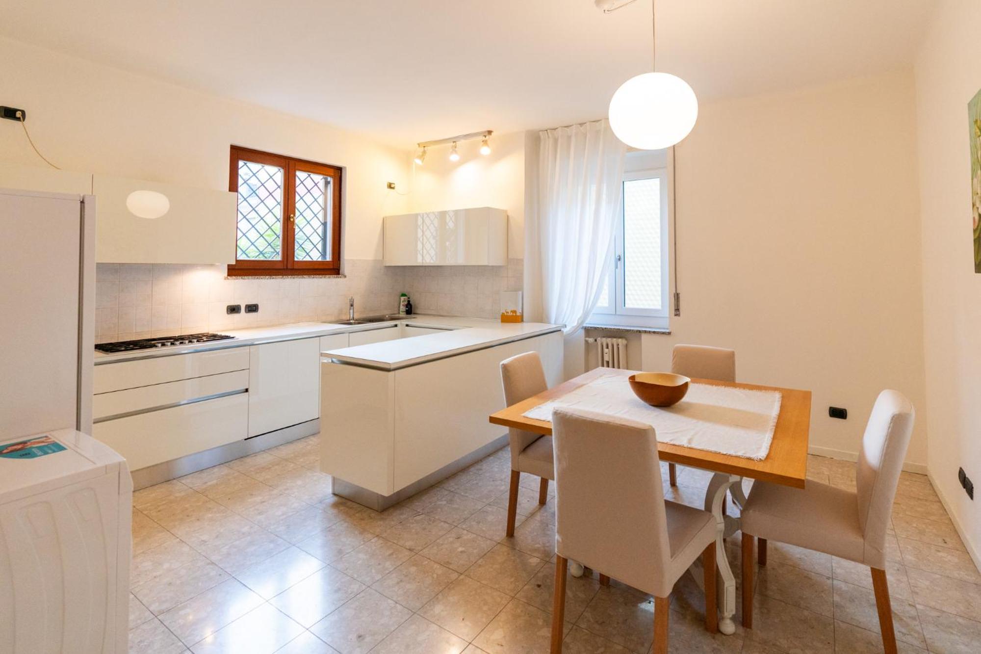 Domus Verona - Elegante Residenza Con Affaccio Su Porta Leoni Kamer foto