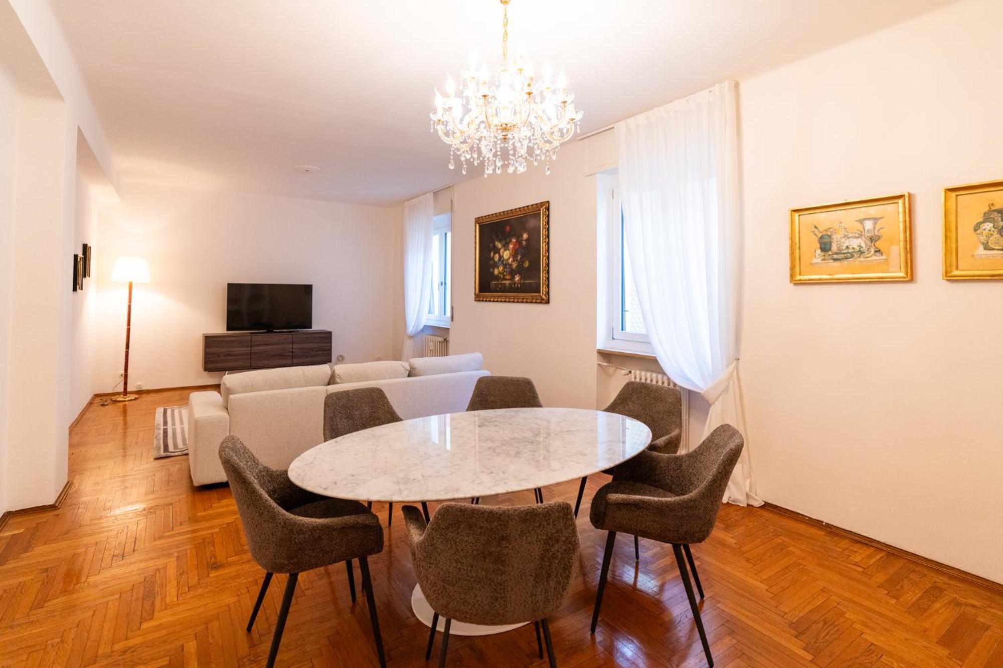 Domus Verona - Elegante Residenza Con Affaccio Su Porta Leoni Kamer foto