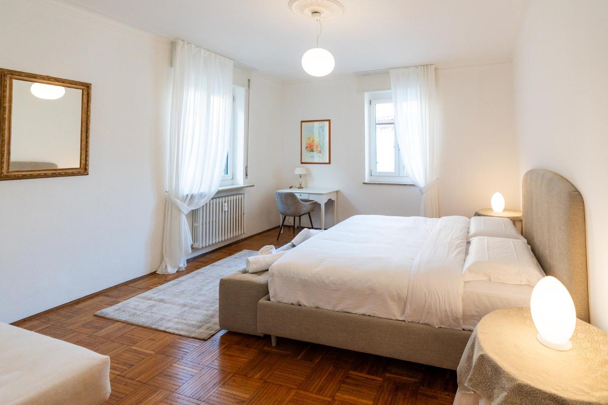 Domus Verona - Elegante Residenza Con Affaccio Su Porta Leoni Kamer foto